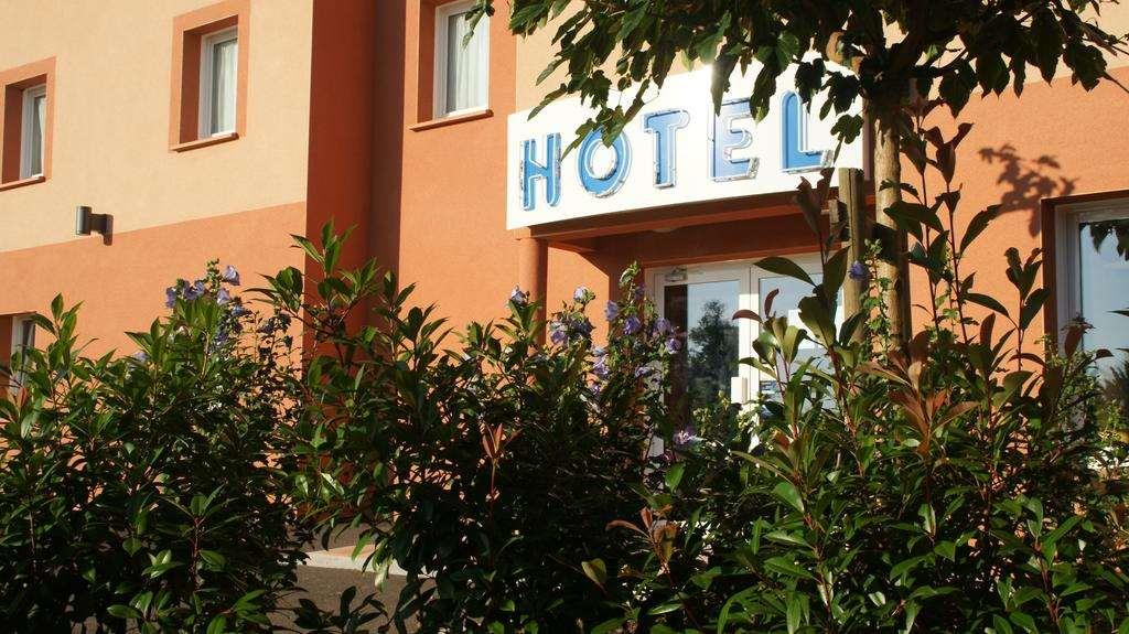 Brit Hotel Confort Montauban Exterior foto